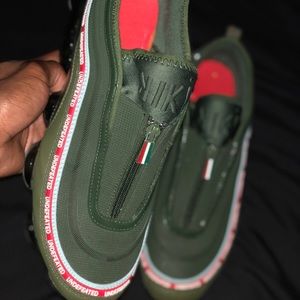 Meet your Posher, Amir